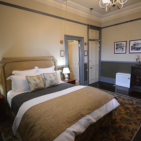 Old Bank Boutique Hotel Mittagong Extérieur photo