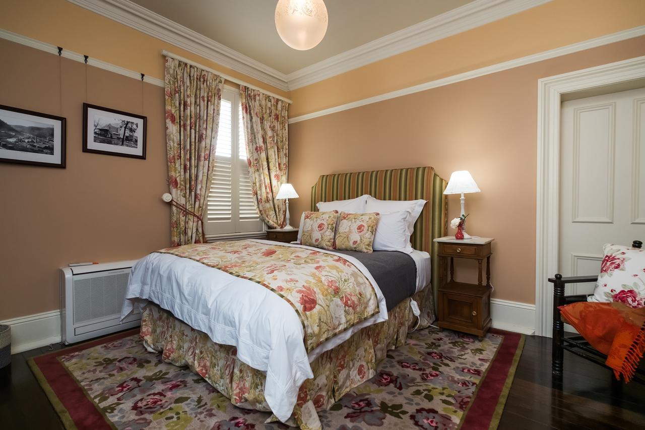 Old Bank Boutique Hotel Mittagong Extérieur photo